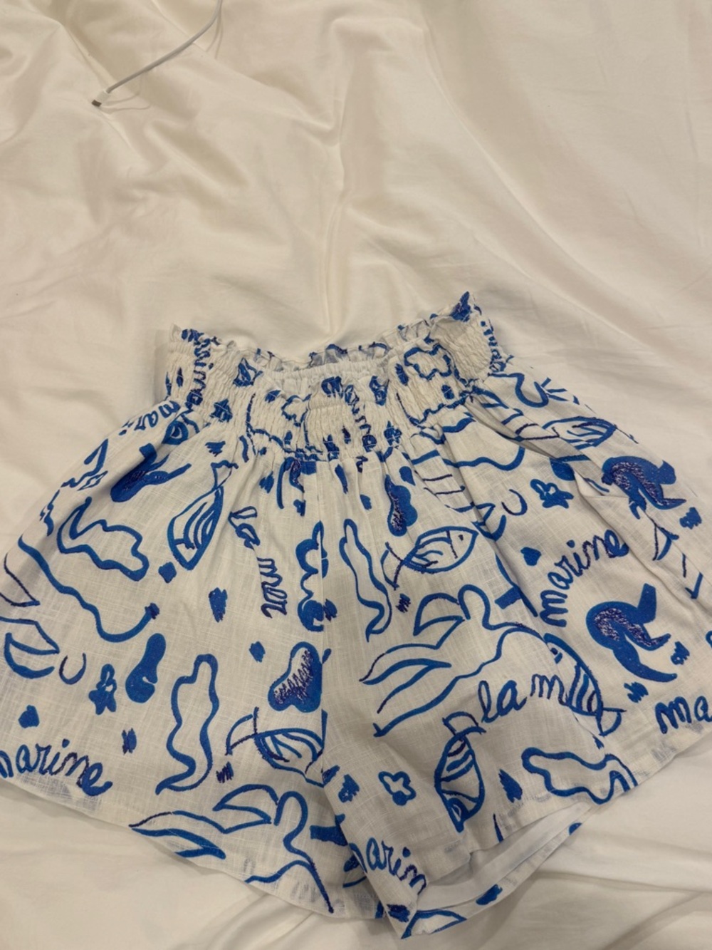CROSBY by Mollie Burch White & Blue Marine Print High-Waist Shorts